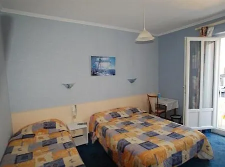 Alpha Ocean Hotell 2*